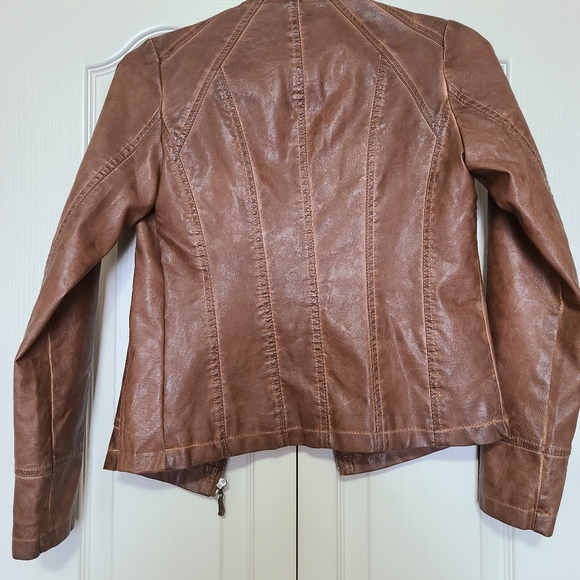 Womens Faux Leather jacket - Picture 3 of 3